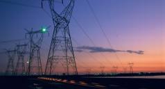 Cortes de energia caem em janeiro, mas carga interrompida cresce 76% Cortes de energia caem em janeiro, mas carga interrompida cresce 76%